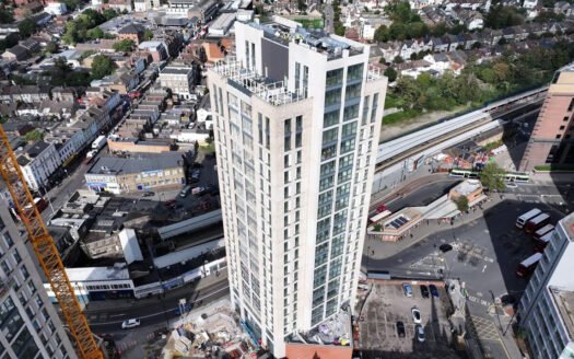 Croydon – London Square