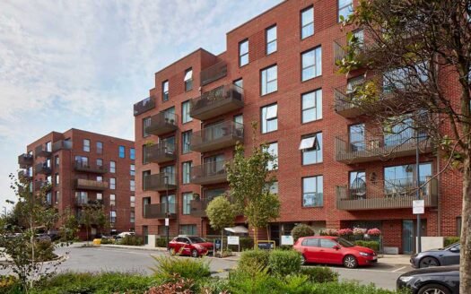 Eastman Village – Barratt London