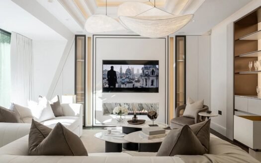 Three Kings Mayfair –  1.61 London